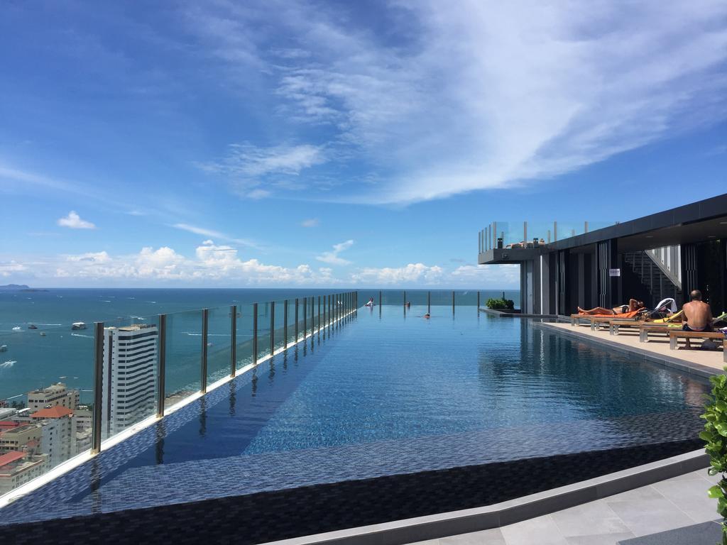 Base Central Pattaya By Alex Eksteriør billede